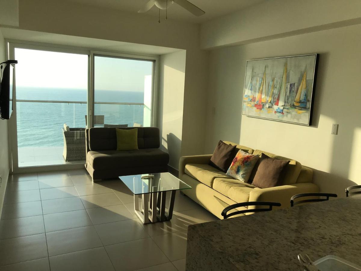 Resort Playa Azul Departamentos Frente Al Mar Tonsupa Zewnętrze zdjęcie