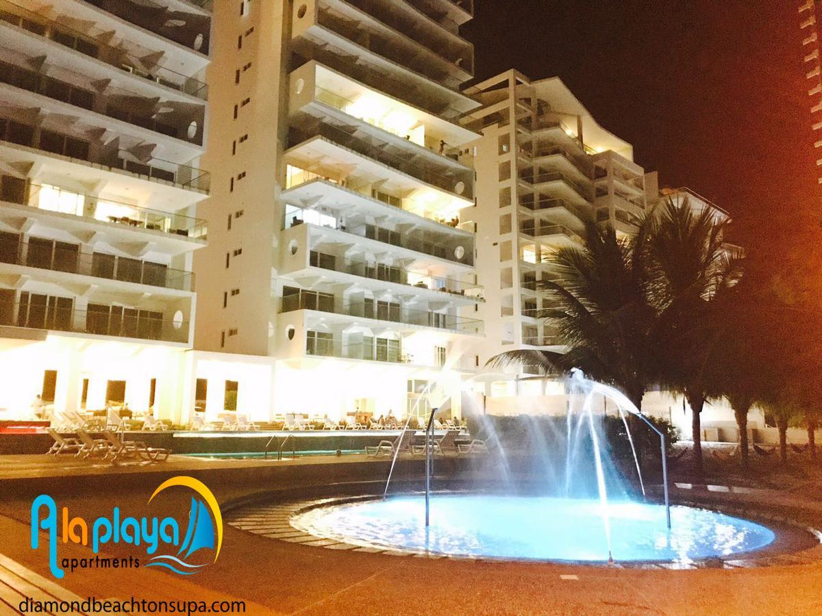 Resort Playa Azul Departamentos Frente Al Mar Tonsupa Zewnętrze zdjęcie