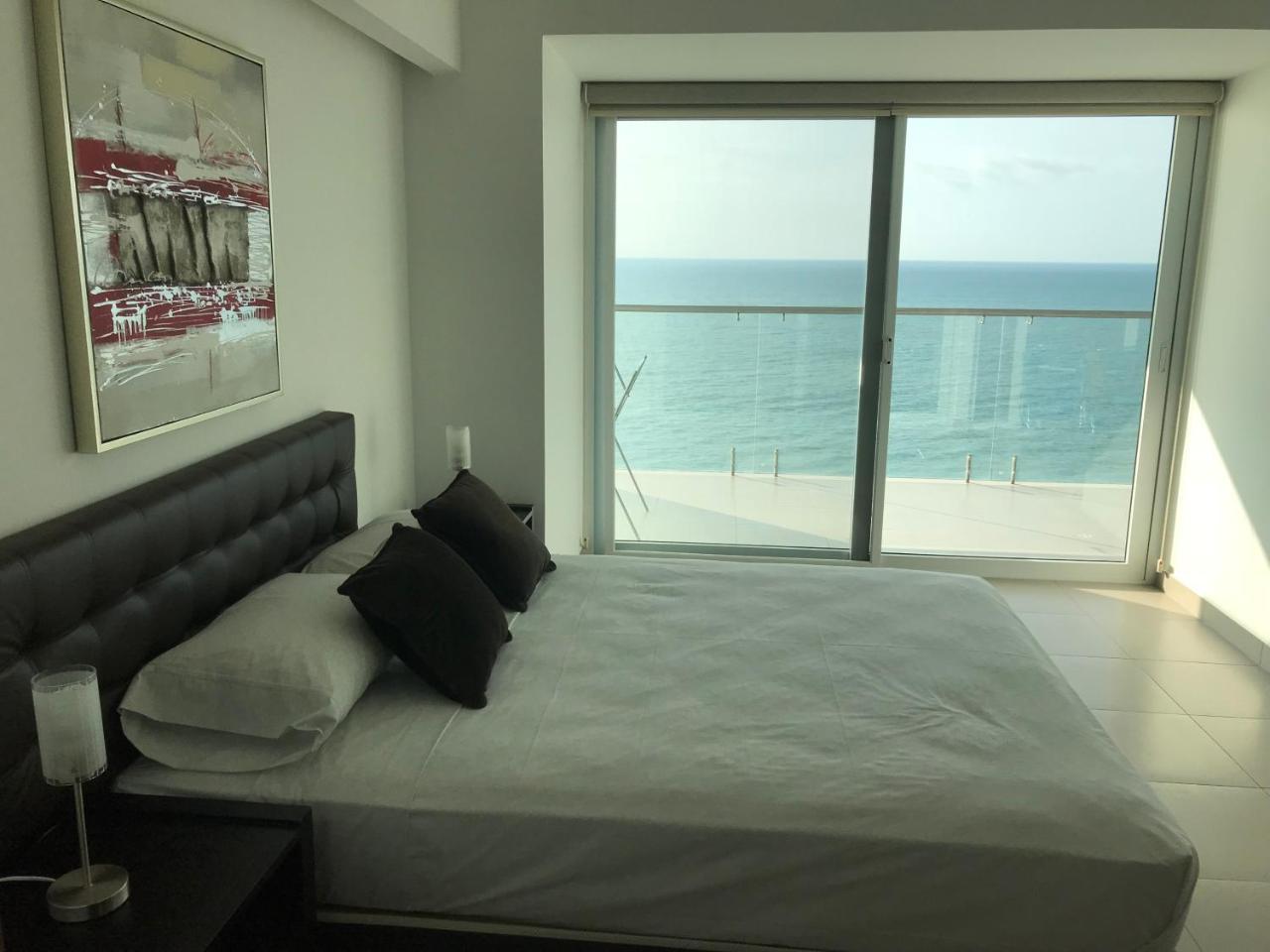 Resort Playa Azul Departamentos Frente Al Mar Tonsupa Zewnętrze zdjęcie