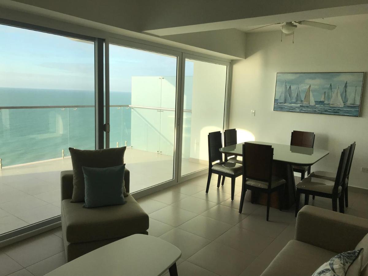 Resort Playa Azul Departamentos Frente Al Mar Tonsupa Zewnętrze zdjęcie